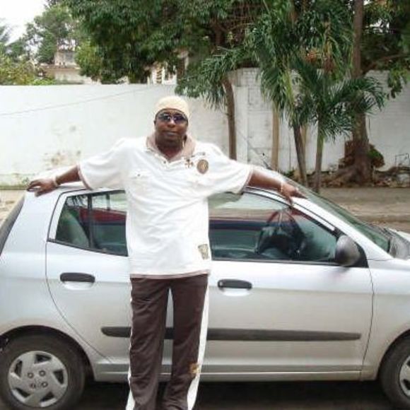 Meet your Posher, Antonio - Picture 1 of 1